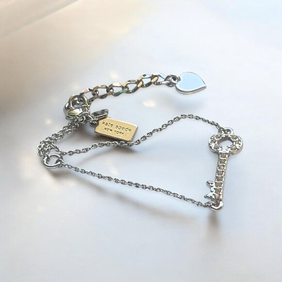 Kate Spade New York Silver Key To My Heart Charm Bracelet Adjustable Chain 8.5" - Picture 3 of 8
